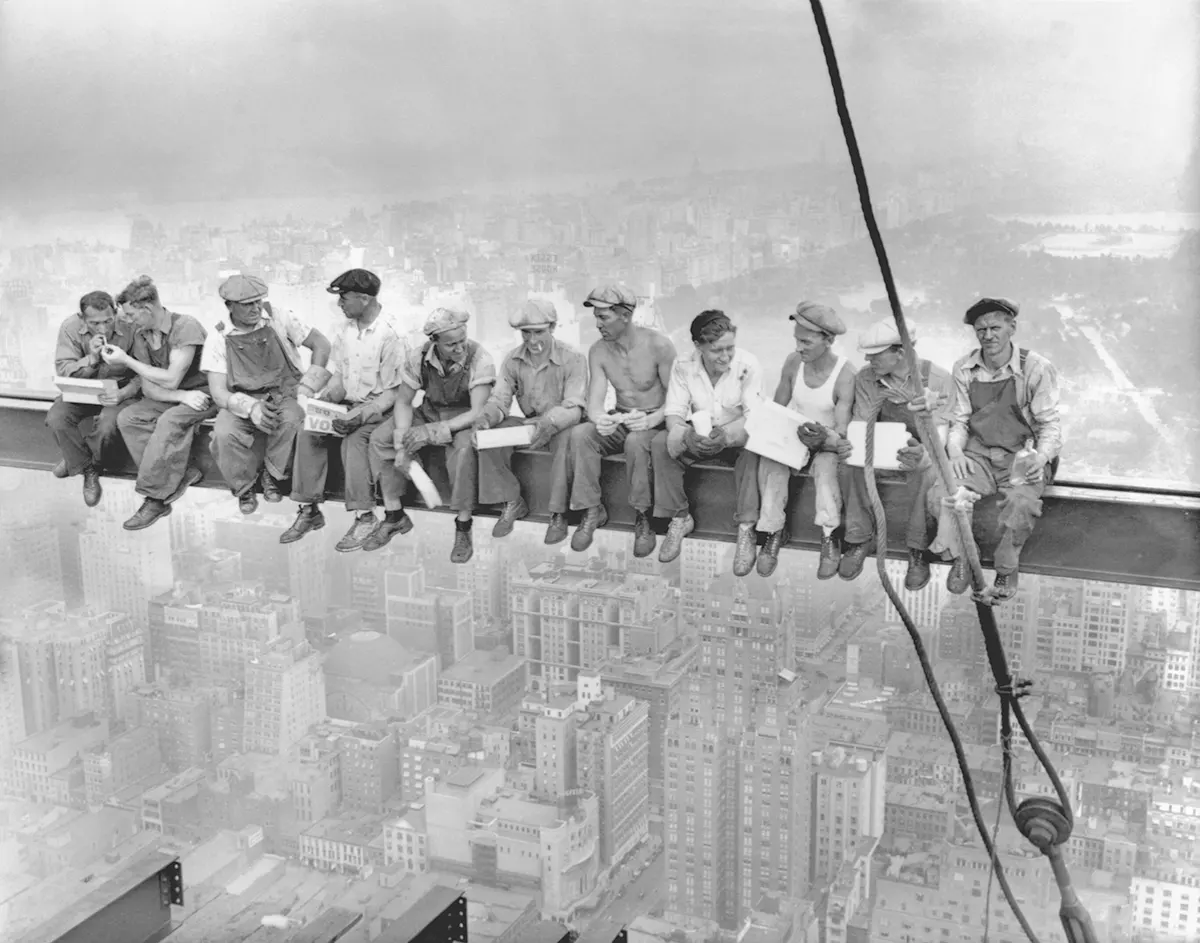 Lunch atop Skyscraper